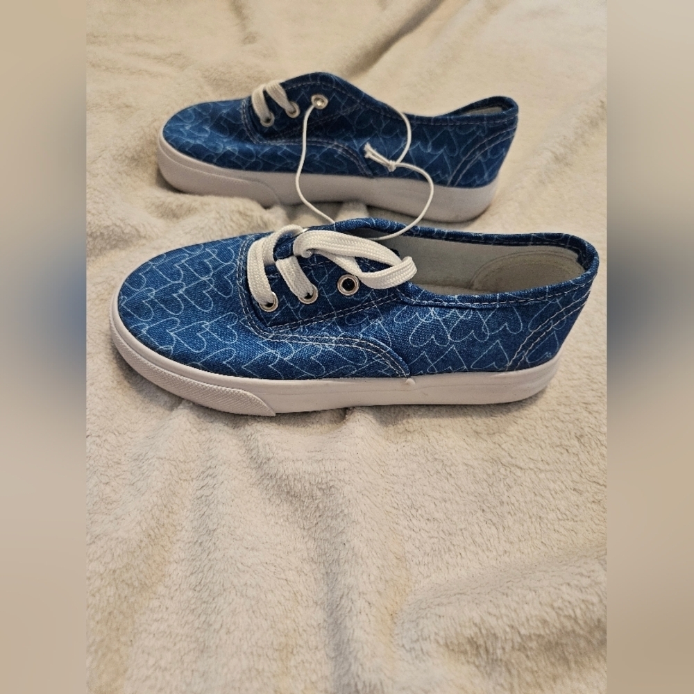 Giggle Girls Denim Blue White Heart Leightweight Bobo Lace-Up Sneakers Size 11 - Picture 5 of 8